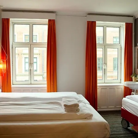 Hotel Annex
